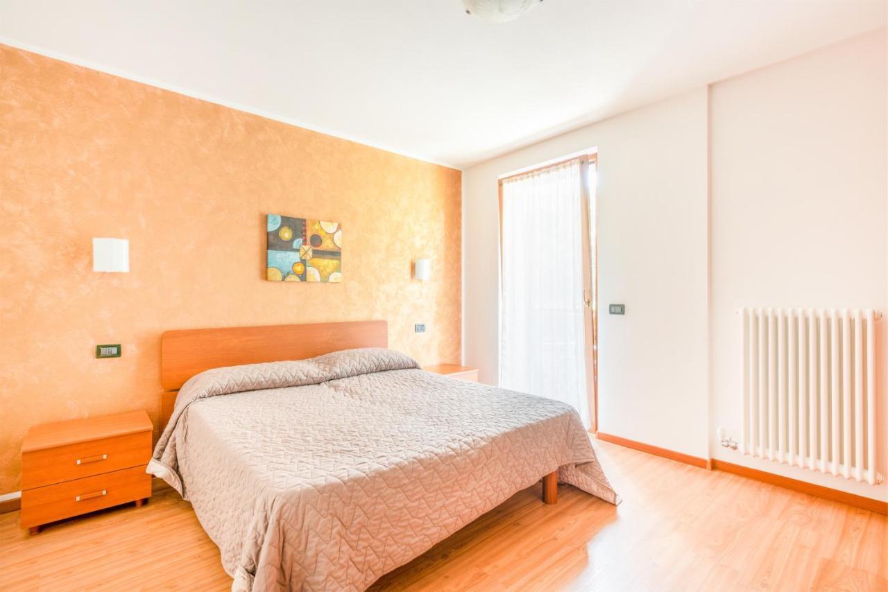 Residence Toli ピエーヴェ・ディ・レードロ エクステリア 写真
