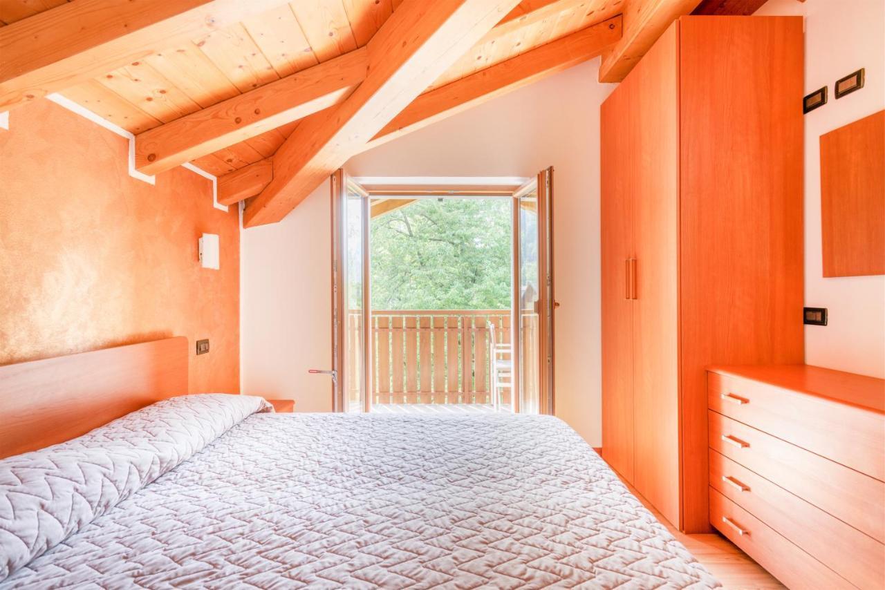 Residence Toli ピエーヴェ・ディ・レードロ エクステリア 写真